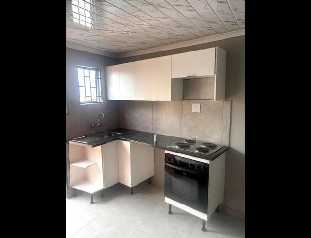 0 BEDROOM PROPERTY TO RENT IN NATURENA